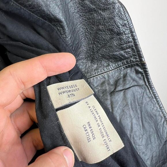 Wilsons Black Vintage Leather Jacket With a Grunge Vibe Size XS - Picture 7 of 7